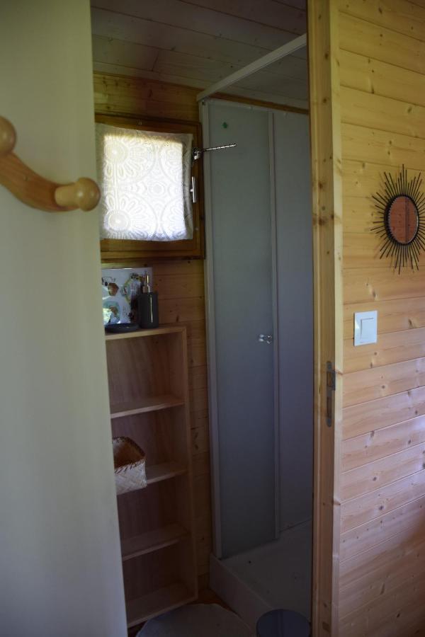 Bed and Breakfast Roulotte La Pitchoune à Berdoues Extérieur photo